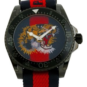 New auth. Gucci mens swiss made dive nylon watch